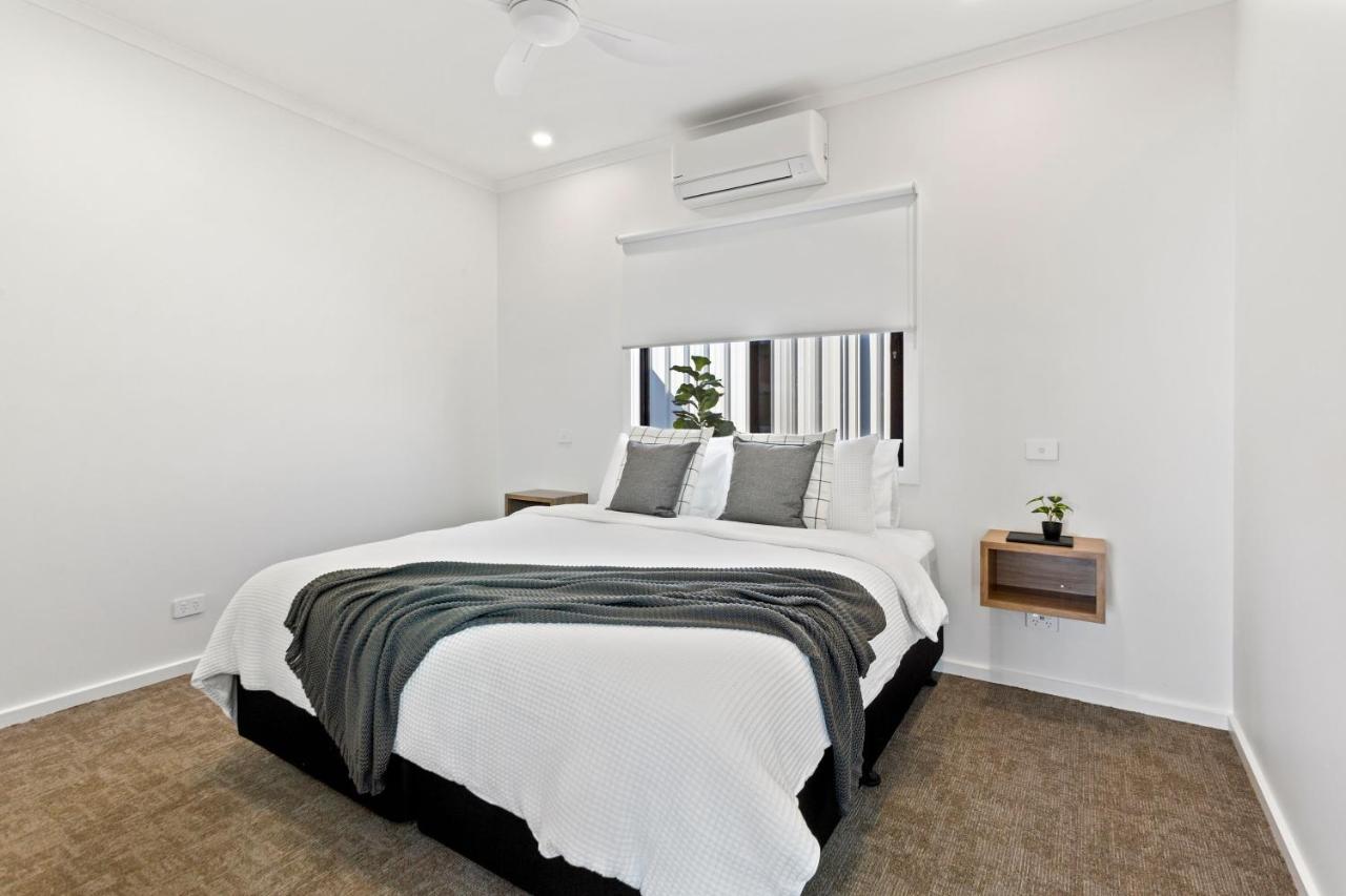 Port Lincoln Beachfront Apartments Extérieur photo